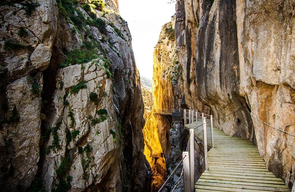 Valle de AbdalagísCasa Clara, Caminito De Rey别墅 外观 照片